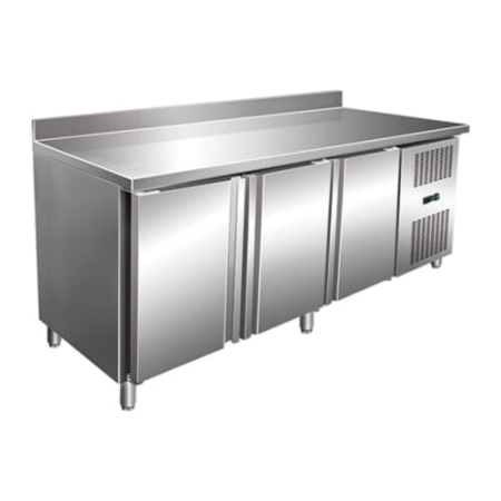 Стол холодильный Cooleq GN3200TN
